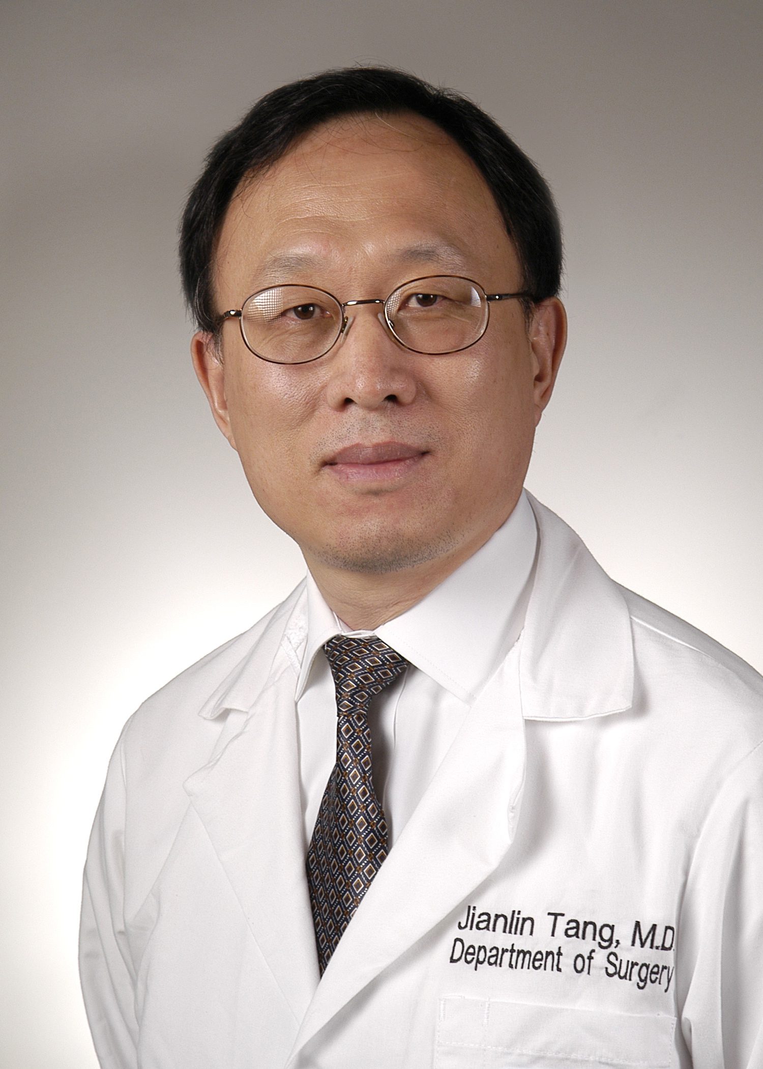 photo of Jianlin Tang, MD