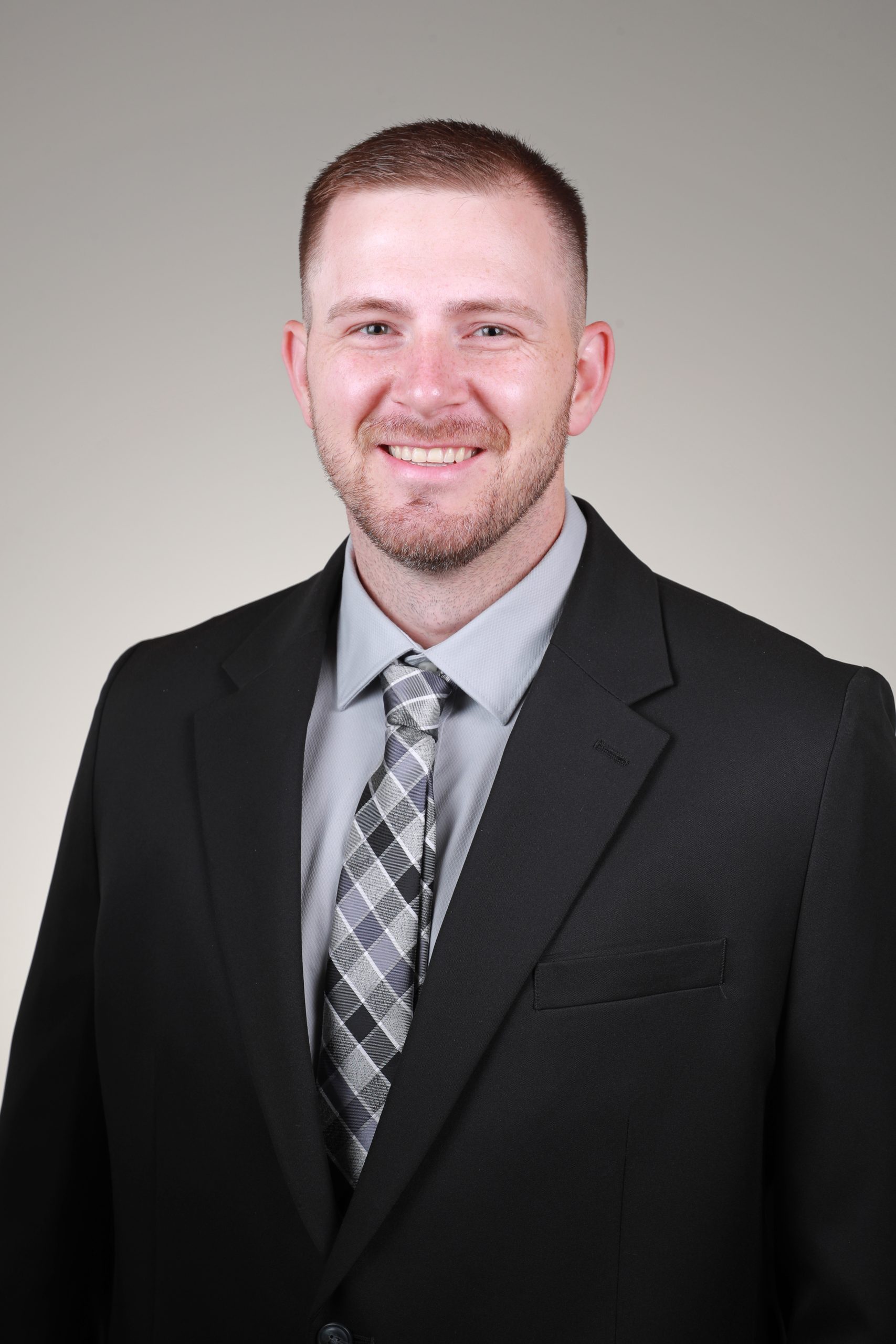 photo of Garrett Spradley, DO